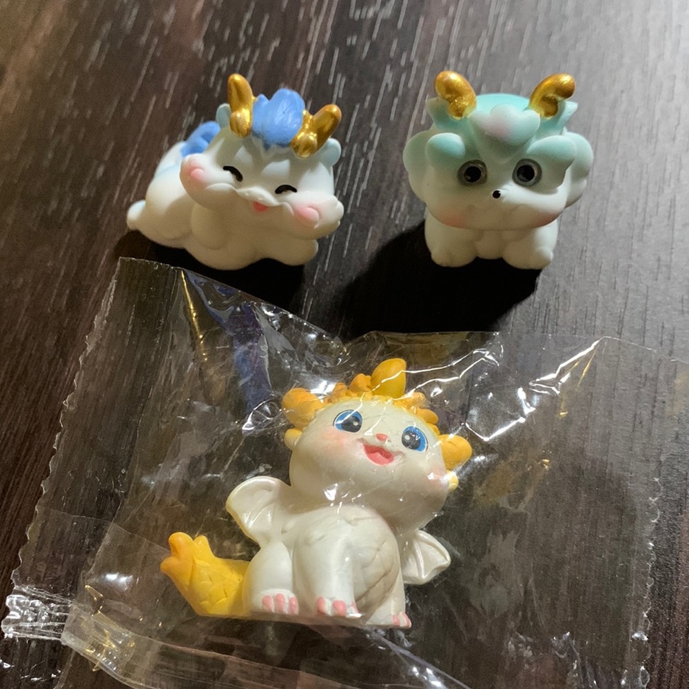 Dragon Display Toy Figures